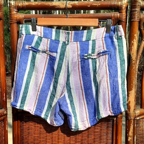 Old Navy Woman's Short Shorts - Picture 6 of 6